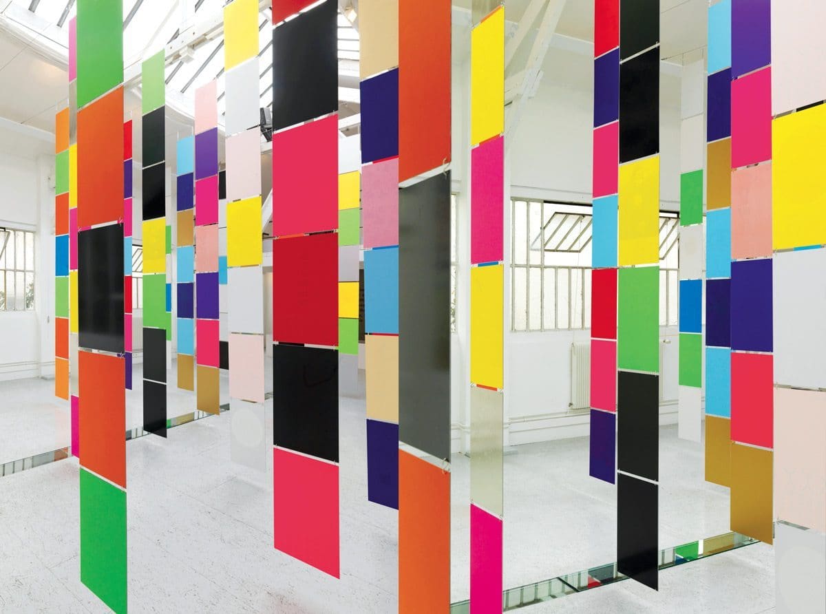 Les posters calendriers du Momo à Londres exposés à la galerie Anatome à Paris pour IchetKar curiosités