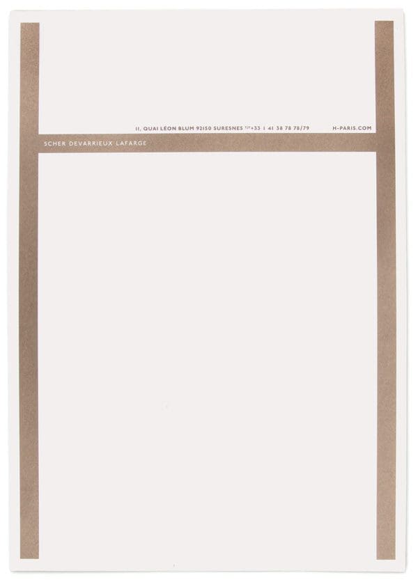 Les enveloppes de la nouvelle identité visuelle du groupe Havas, H comme hypribe également, le H s'adapte au support