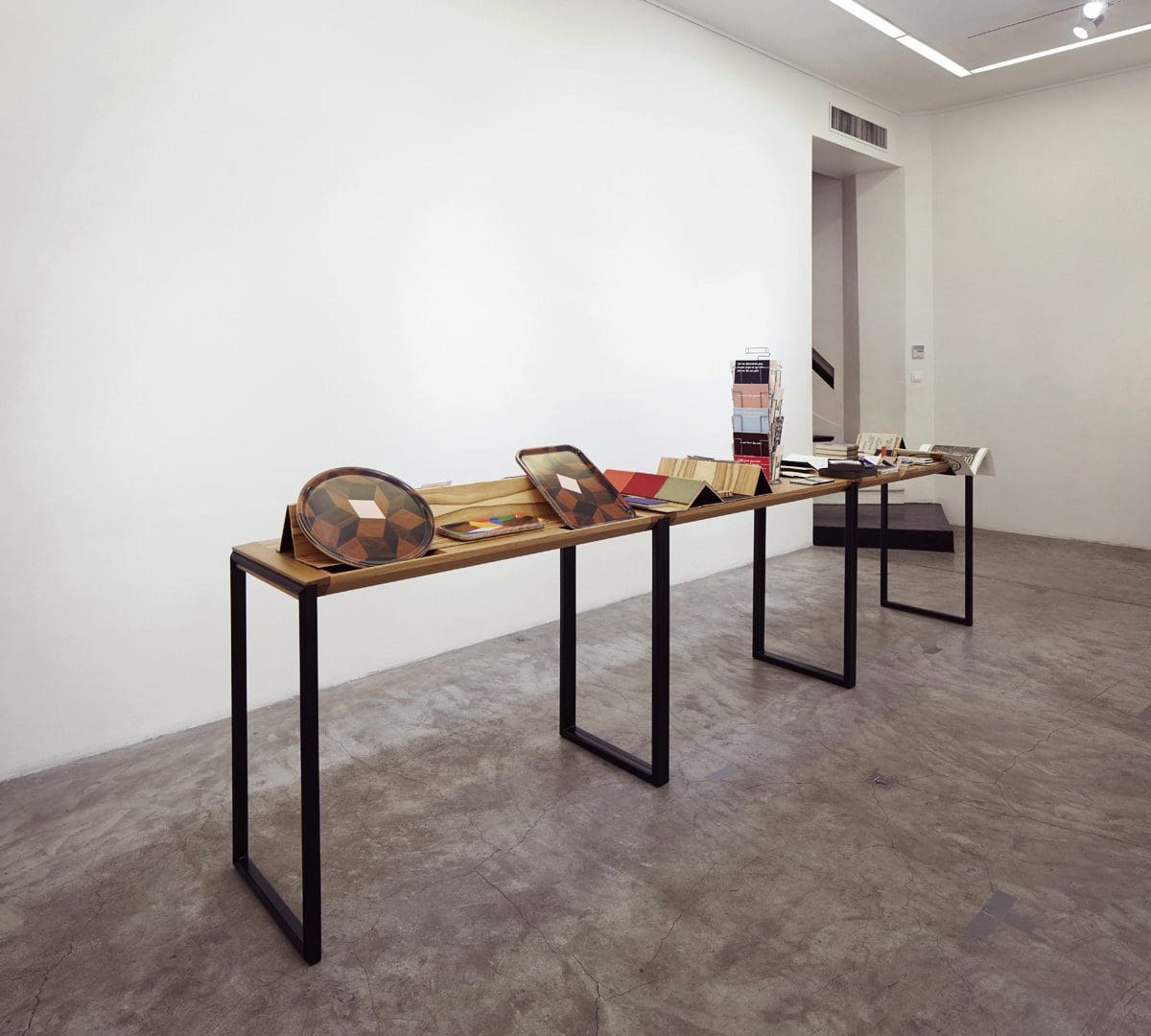 Ich&Kar cent pages et guillaume buzin aux d'days au pop-up store vivre design à la galerie joseph 