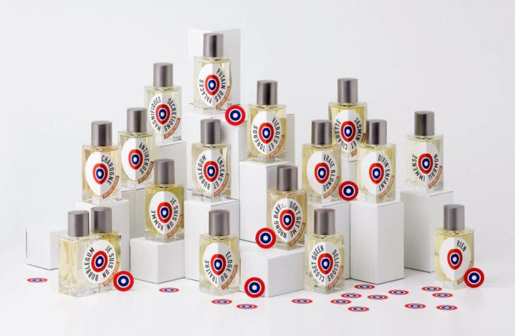 photo de la gamme de parfum par Tania et Vincent, Ich&Kar crée l'identité visuelle d'ÉTAT LIBRE D'ORANGE, sa célèbre cocarde révolutionnaire, deviendra l'emblème intemporel de la marque.