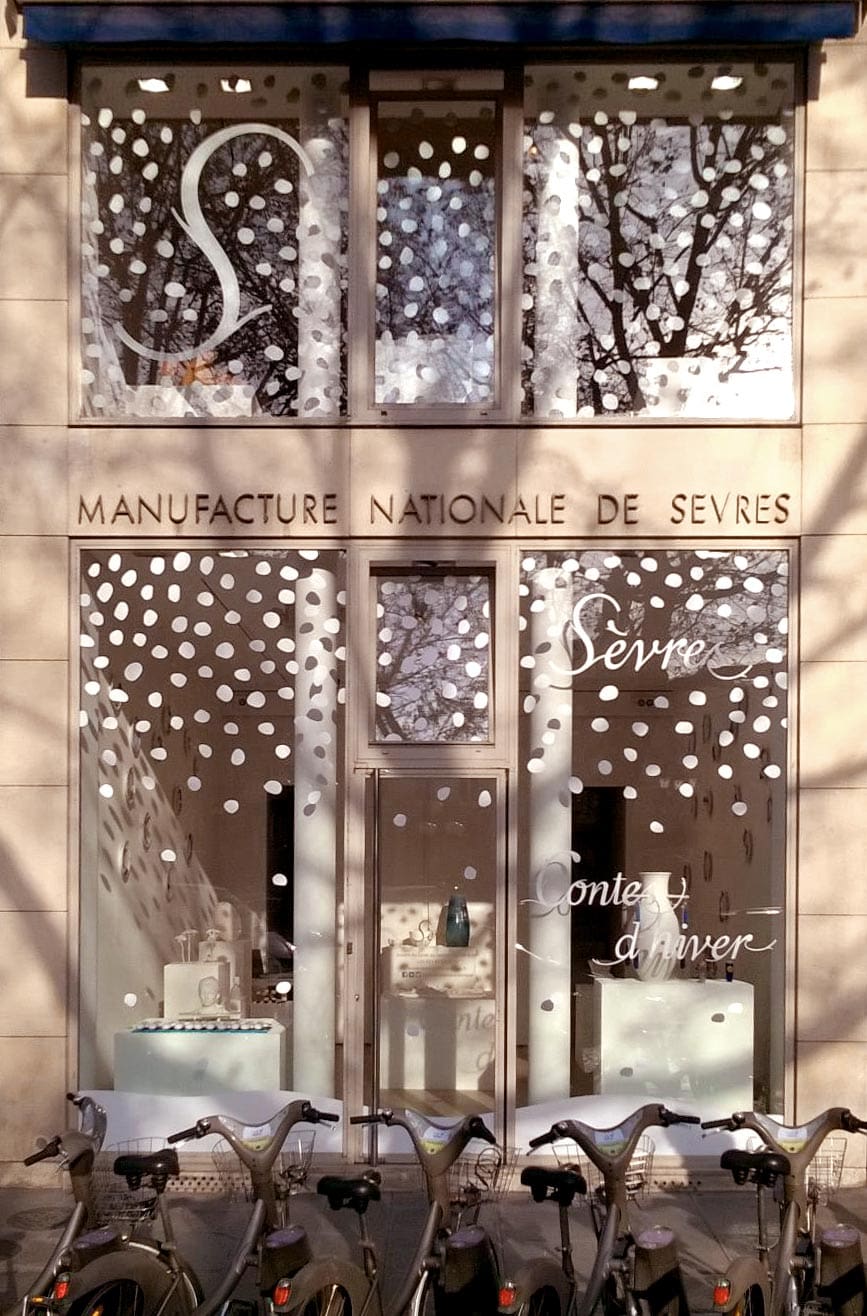 vitrophanie neige design ich&kar pour sèvres cité de la céramique