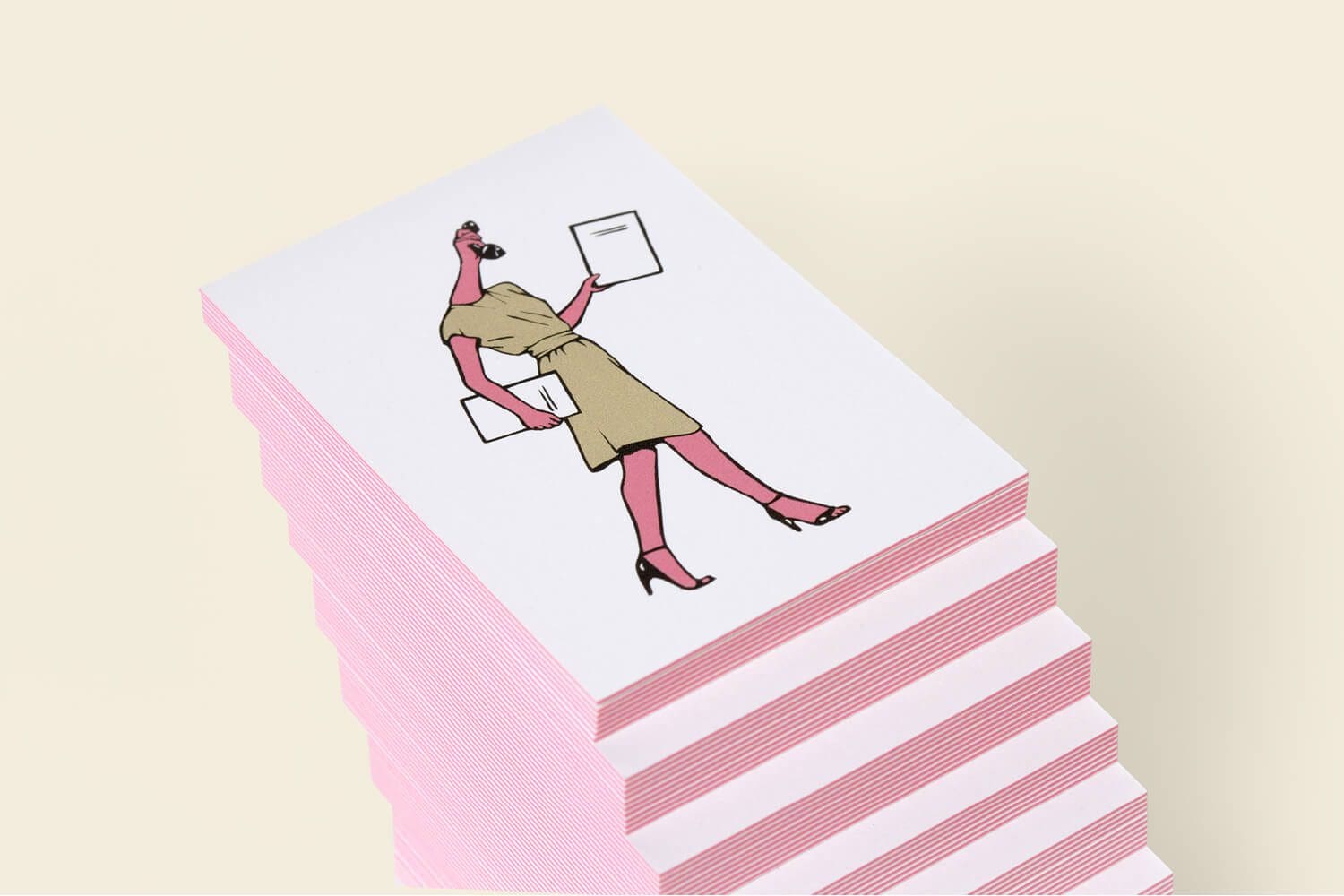 la carte de visite por henya mekki dessiné by Ichetkar business woman retro futuriste, une carte epaisse et rigide une carte objet