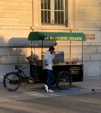 Tripoteur pour la start-up de Victor et Lucas, Ichet&Kar écrit l'histoire de la résurrection de la madeleine d'autrefois.