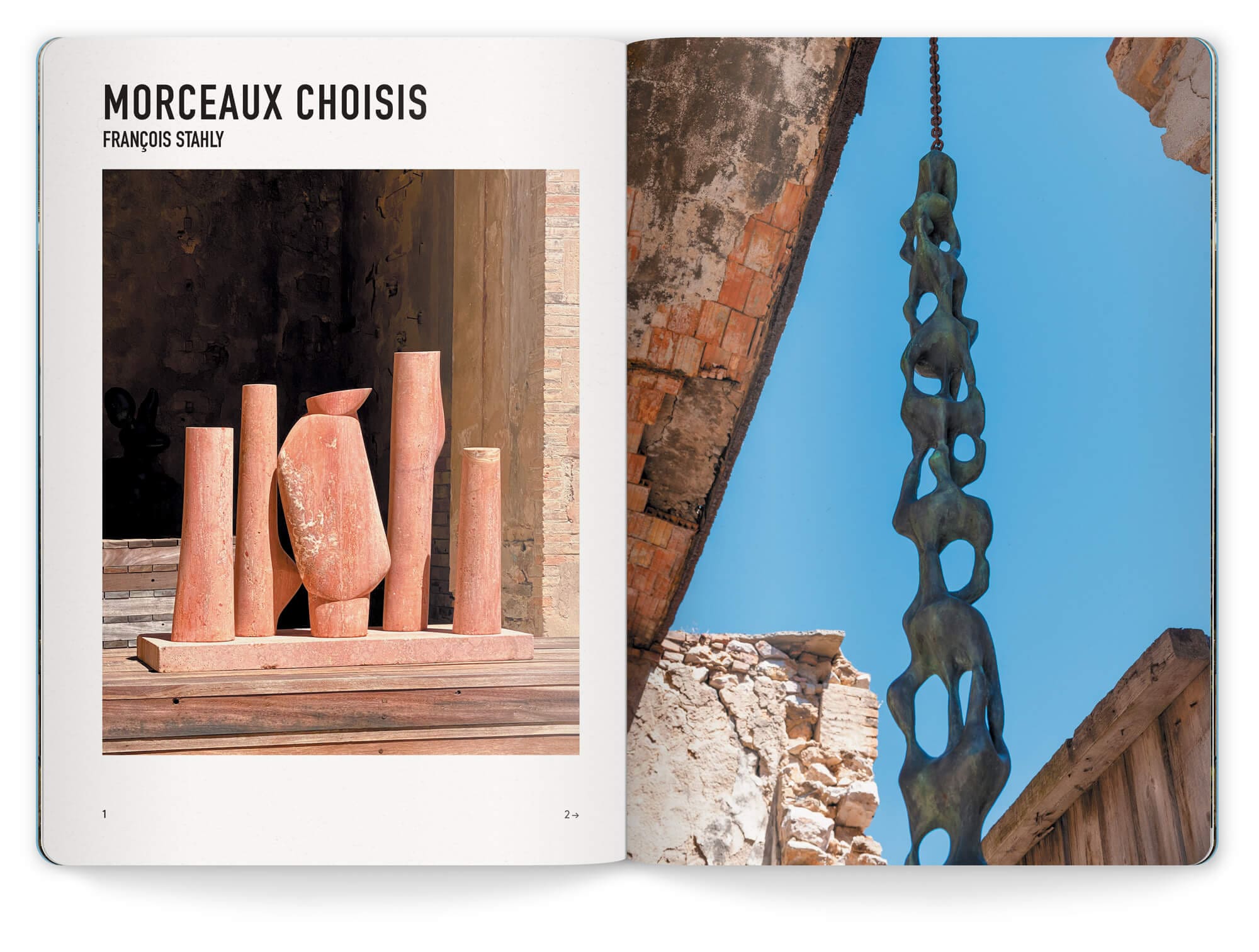 Photo des stèles et le de la colonne d'eau de Francois Stahly, design et mise en page IchetKar