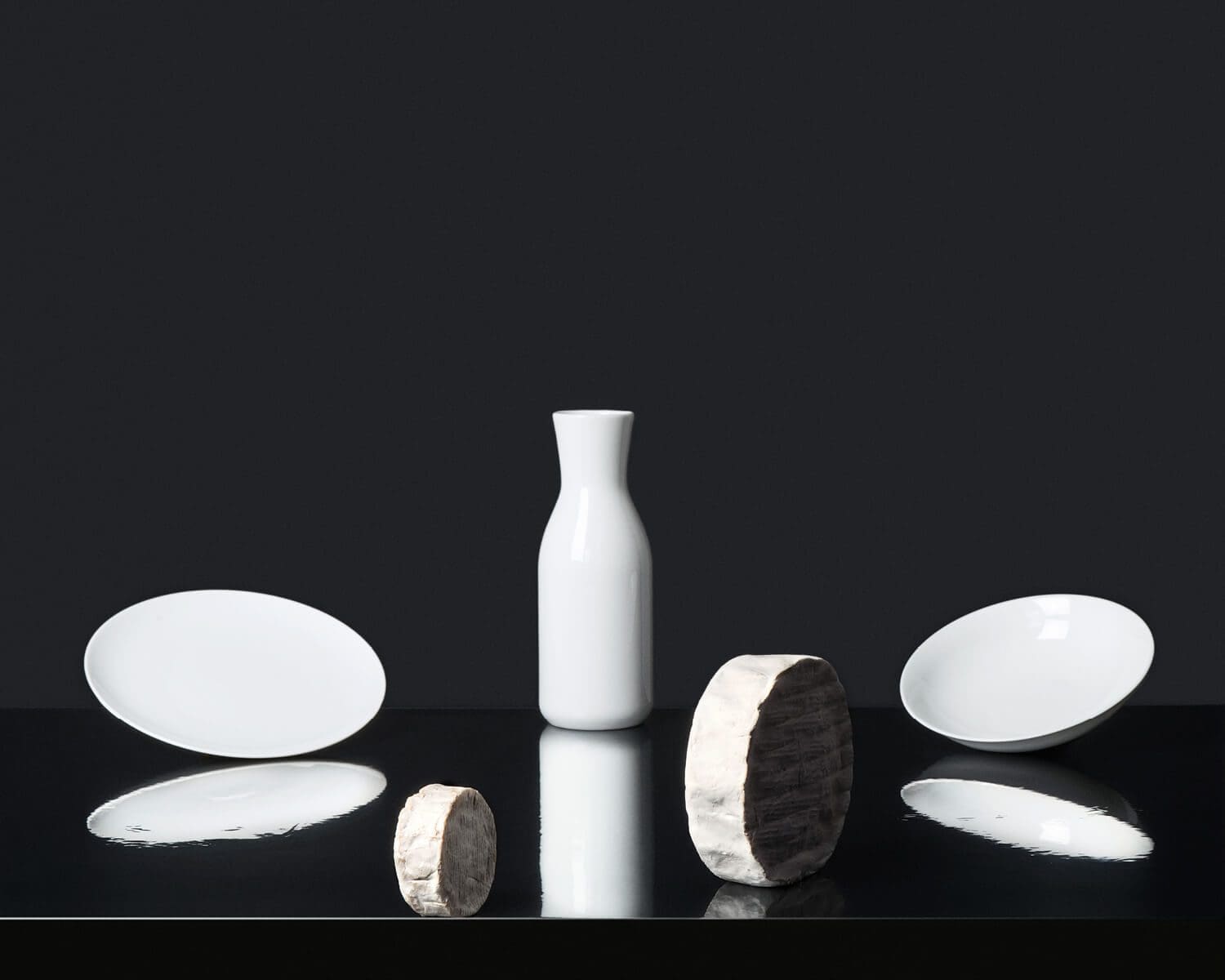 Pour le catalogue et l'exposition LAC, lichetkar retrouve Colombe clier à la photographie et se charge de la direction artistique