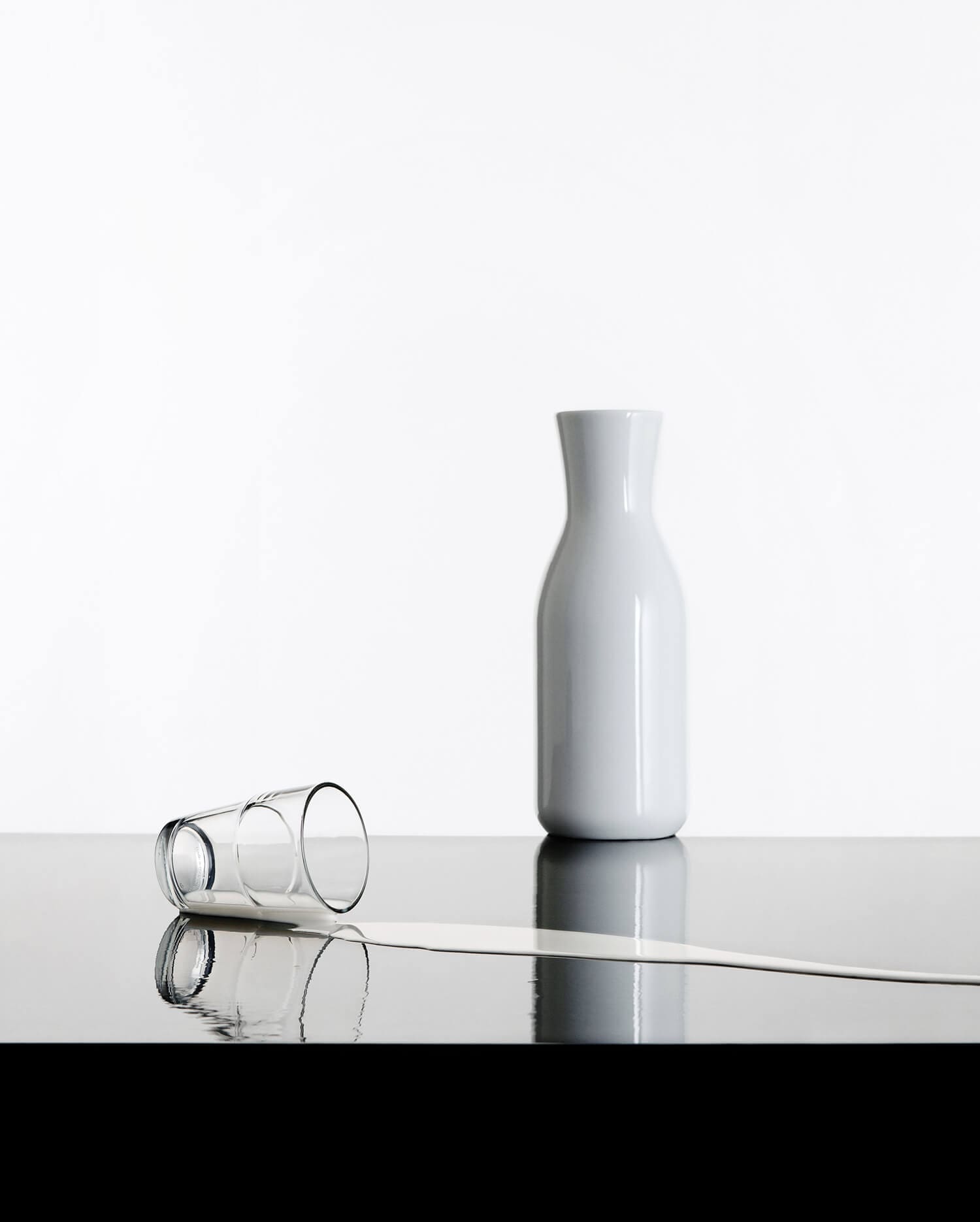 Pour le catalogue et l'exposition LAC, lichetkar retrouve Colombe clier à la photographie et se charge de la direction artistique