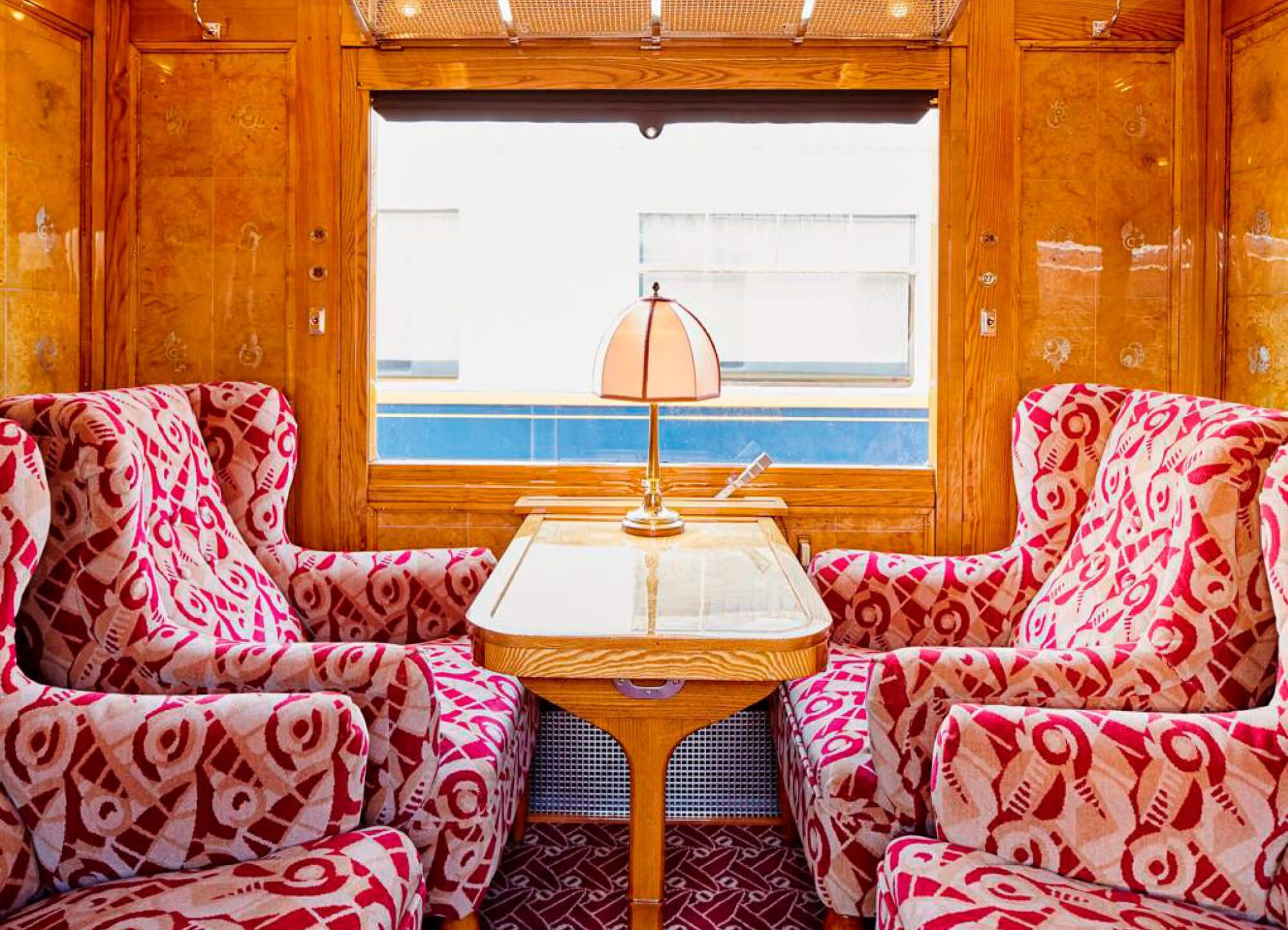 Le motif des fauteuils de l'orient expresse, patrimoine revisité par IchetKar