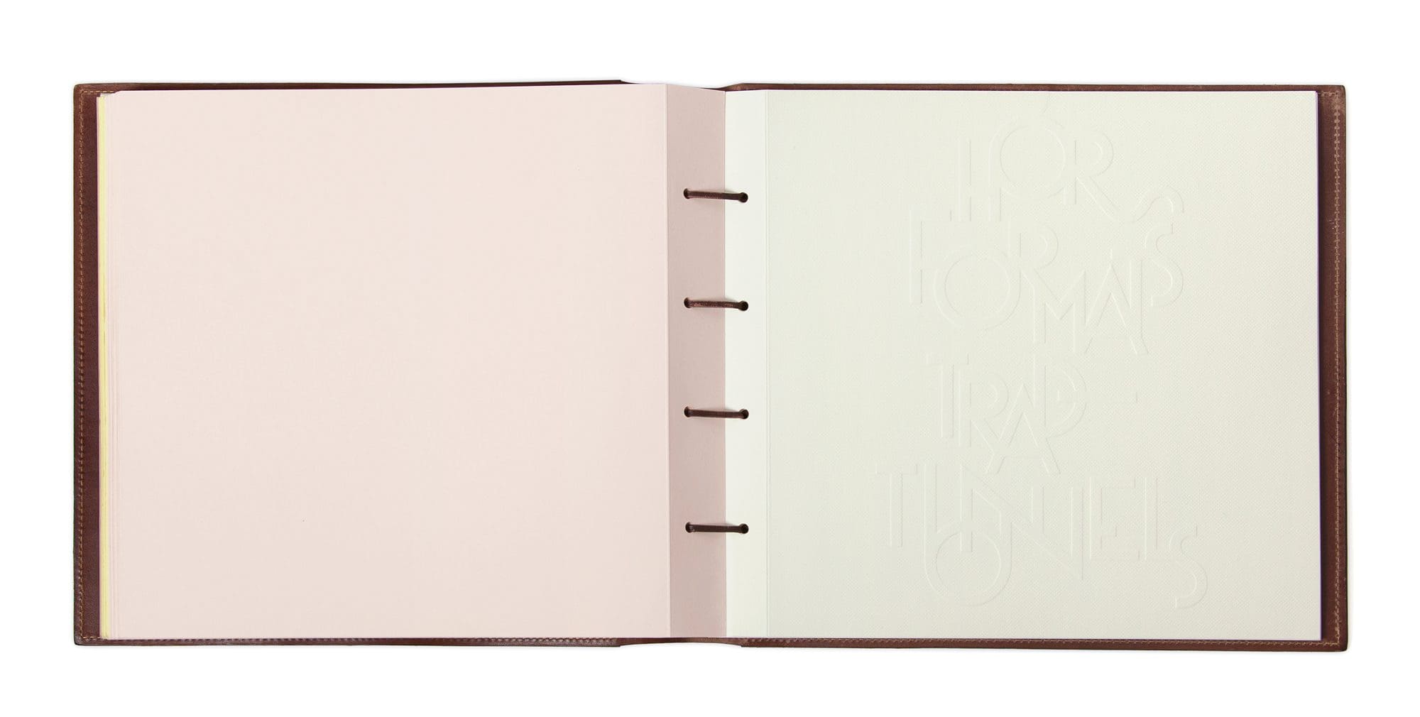 tête de chapitre des hors formats traditionnels signé IchetKar pour le restaurant Blazac de Pierre Gagnaire