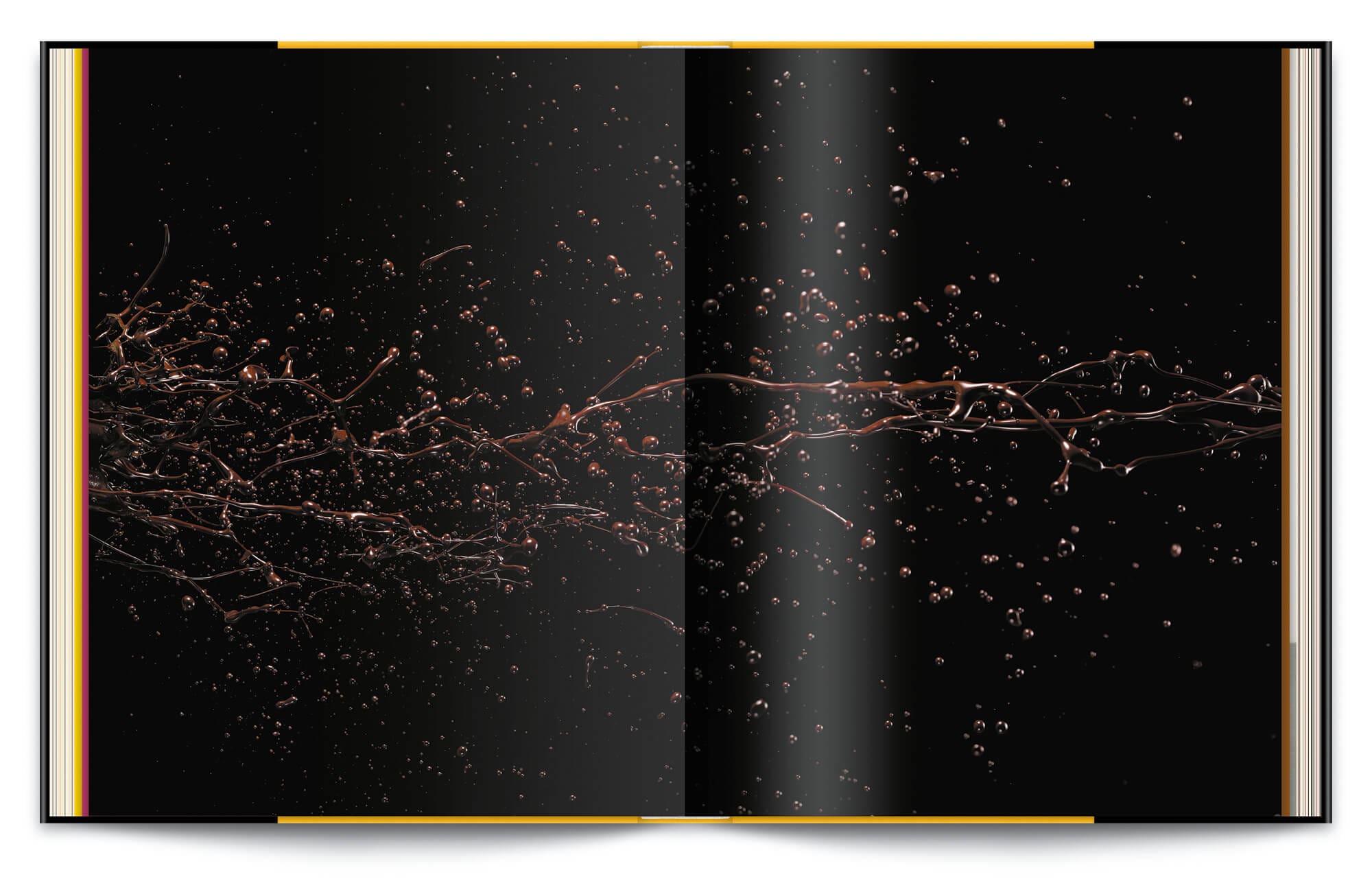 Le livre Infiniment de Pierre Hermé, photographie de Jean-Jacques Pallot, design IchetKar