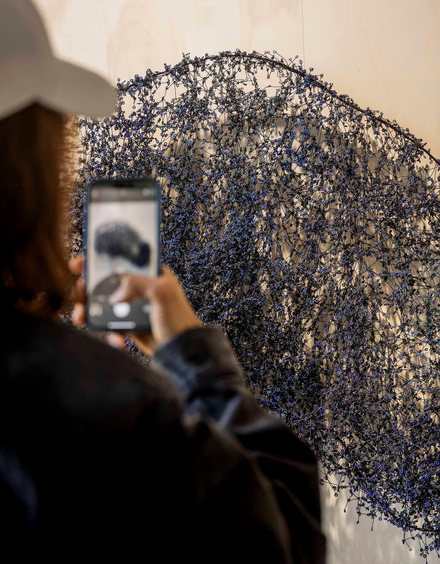 zoom sur anse studios, Helena Ichbiah et Véronique Maire dirigent la 8ᵉ Biennale Émergences 2025 —9 ter avec Est Ensemble et 14 Septembre
