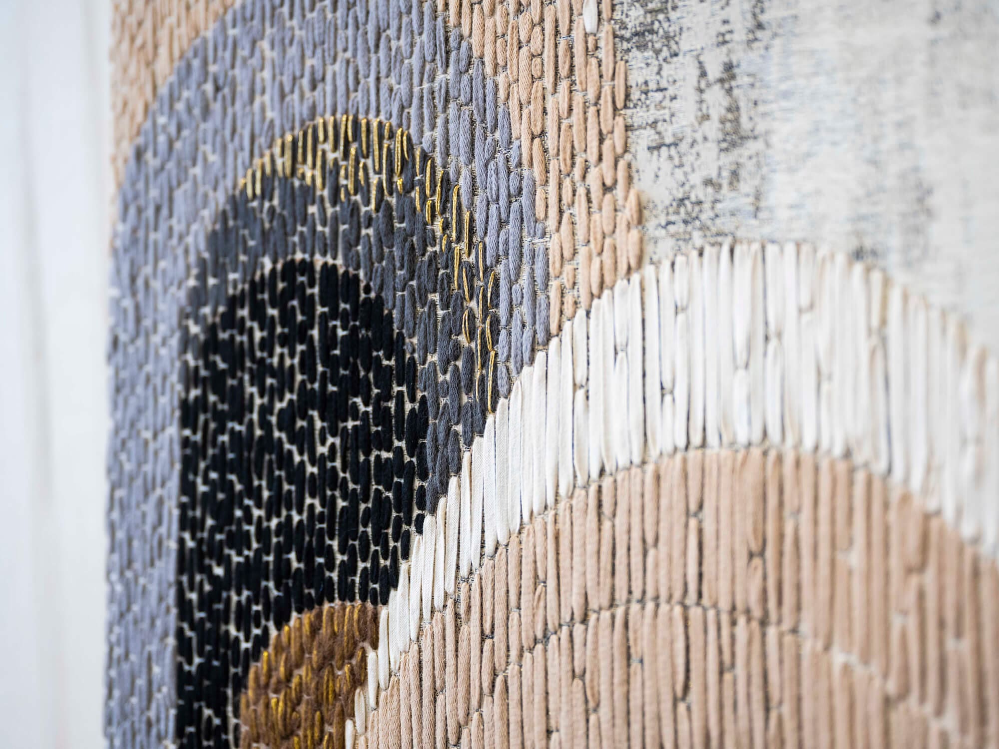 Studio ouvrage moderne: zoom sur P+L Studio par Helena Ichbiah (IchetKar) et Véronique Maire aux commandes de la 8ᵉ Biennale Émergences 2025 au 9 ter, aux côtés d'Est Ensemble et 14 Septembre