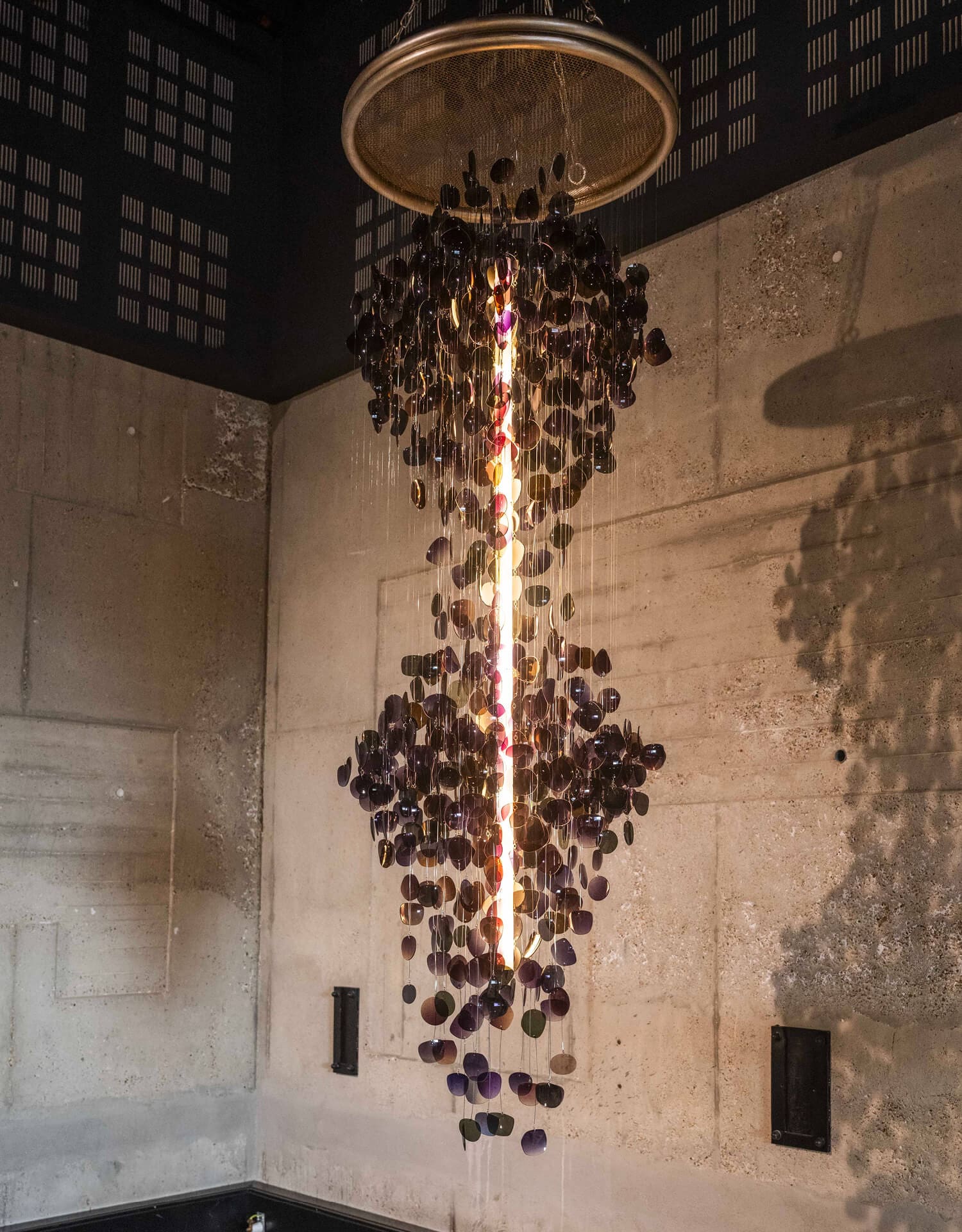 Biennale emergence 2025-FUTUR ARCHAIQUE-ichetkar-phone-11